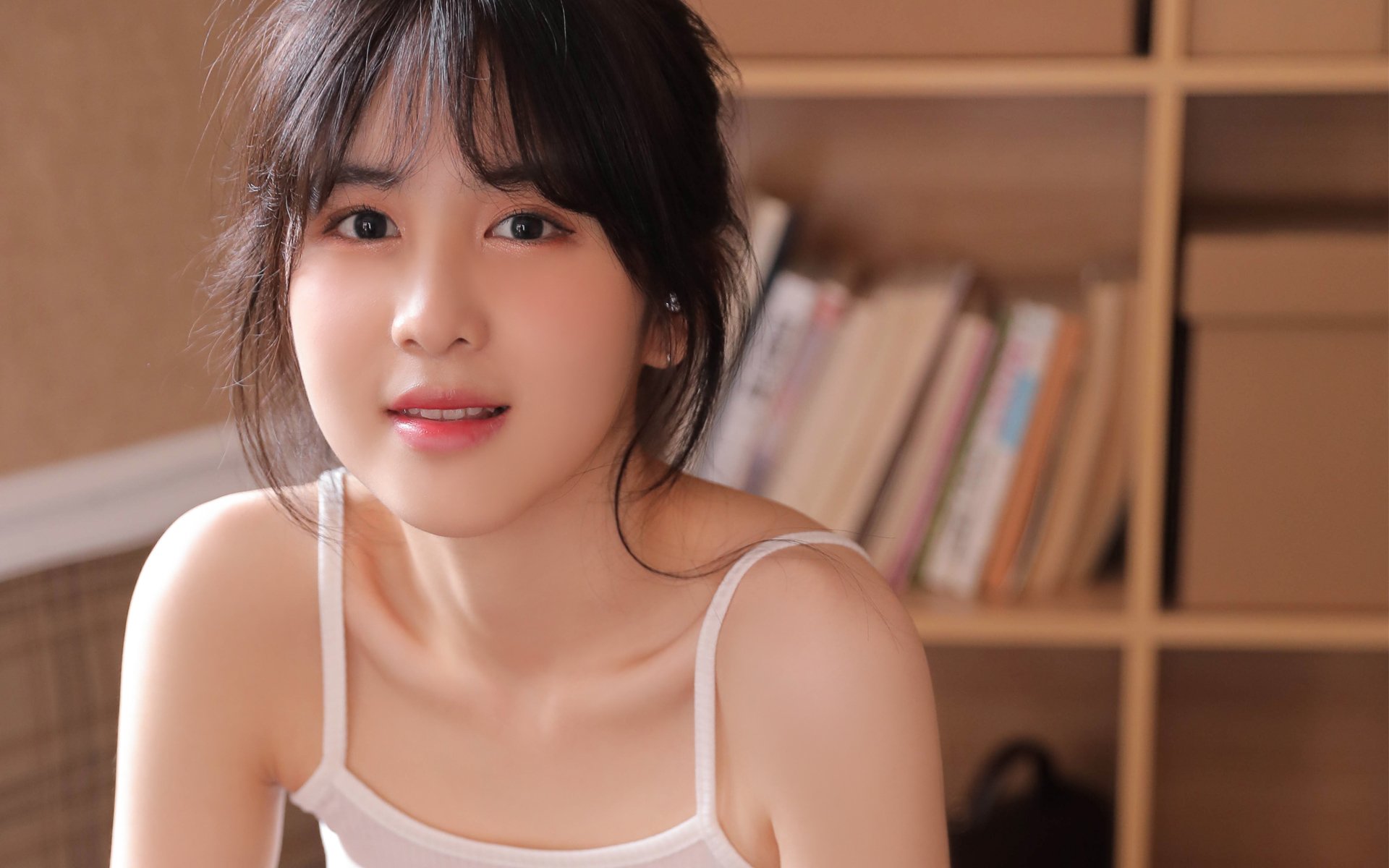 阿贾克斯惊险晋级,欧洲足坛瞬间沸腾,阿贾克斯几座欧冠