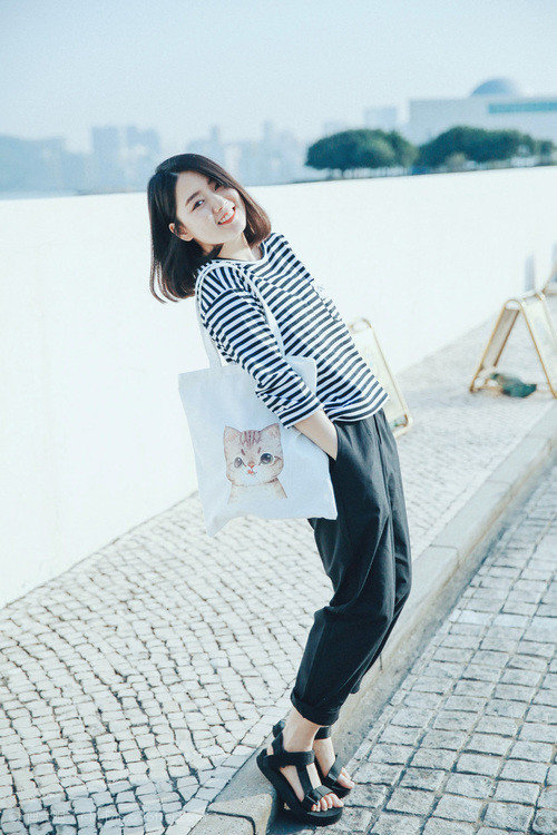 爱游戏app-黄蜂队主帅强调防守端重要性，球员积极响应，黄蜂队主力阵容